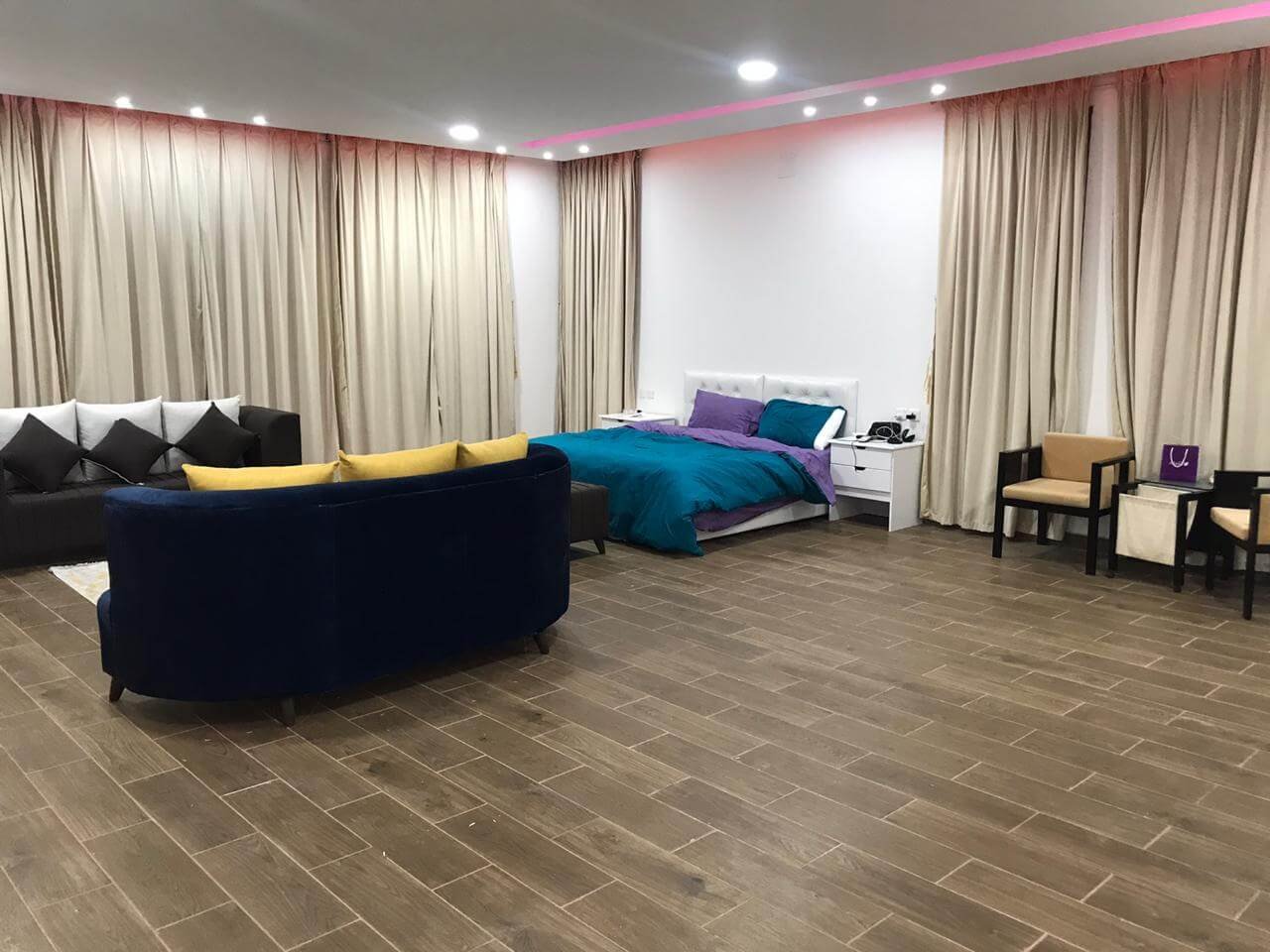 فله داخل بستان ببريده البصر