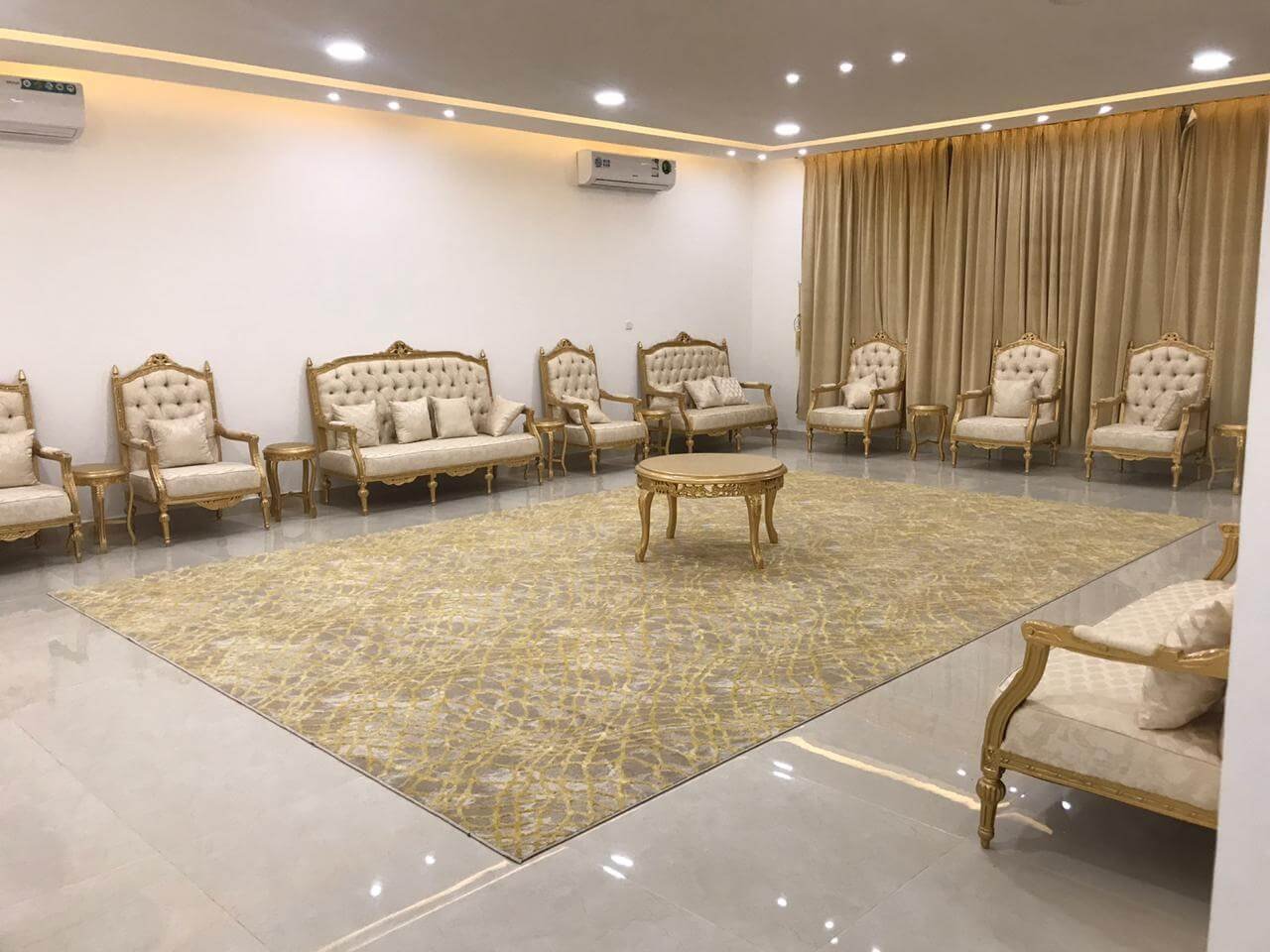 فله داخل بستان ببريده البصر