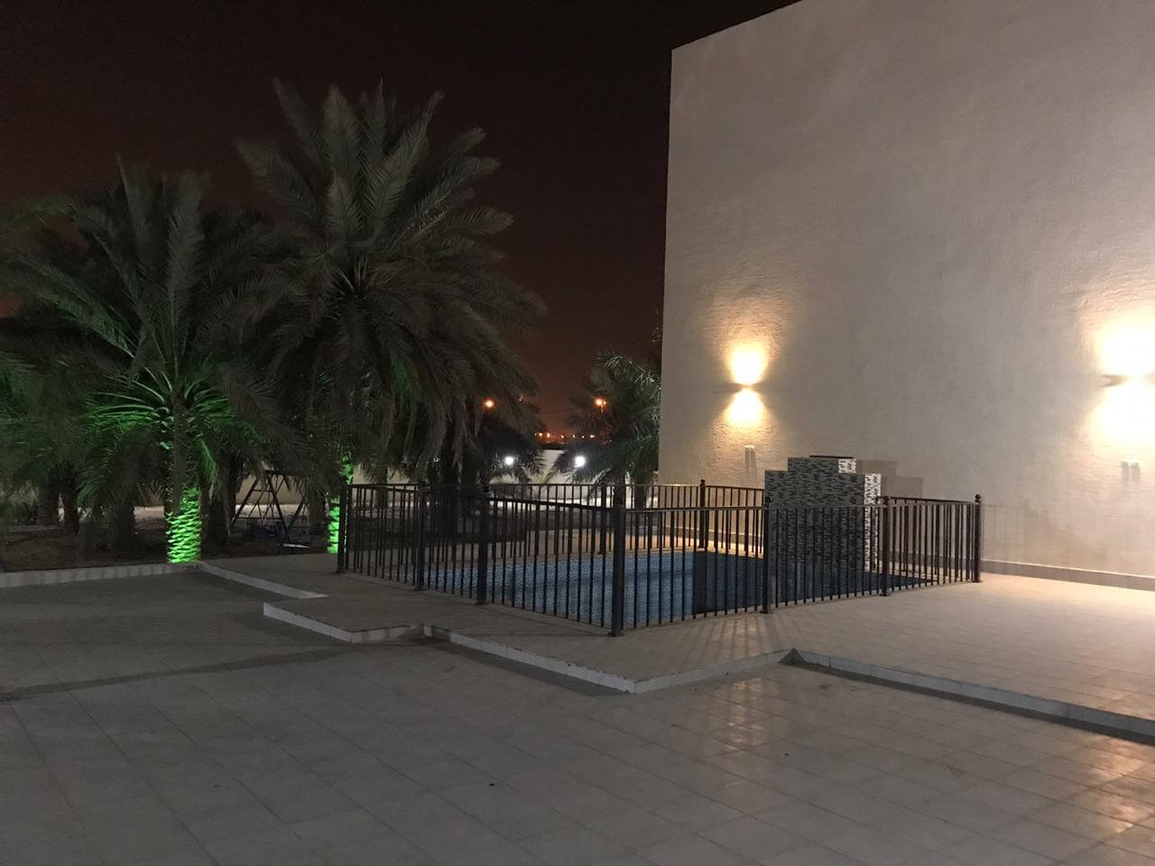 فله داخل بستان ببريده البصر