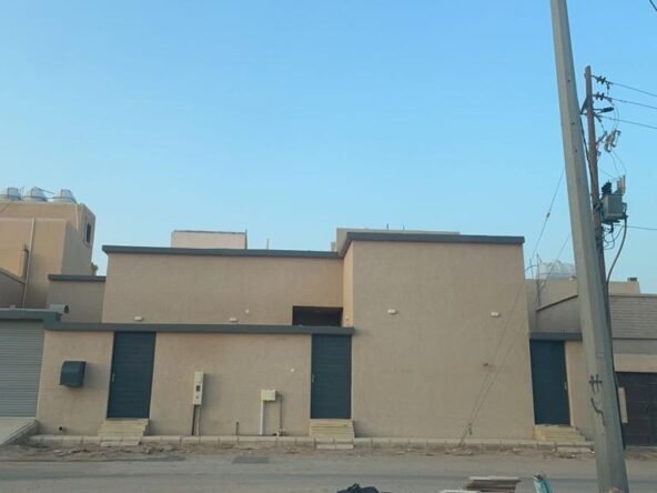 دور ارضي للبيع بحفر الباطن