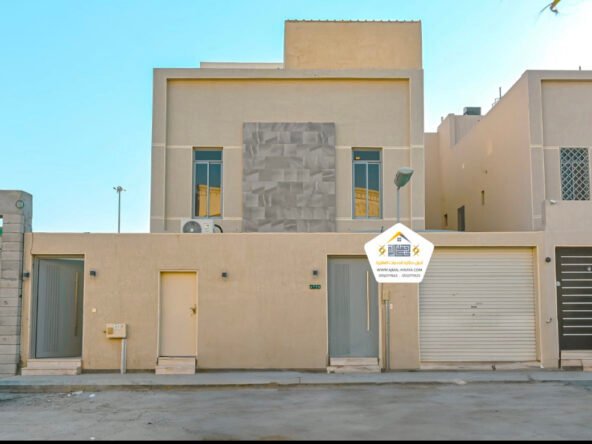 فيلا للإيجار حي النرجس