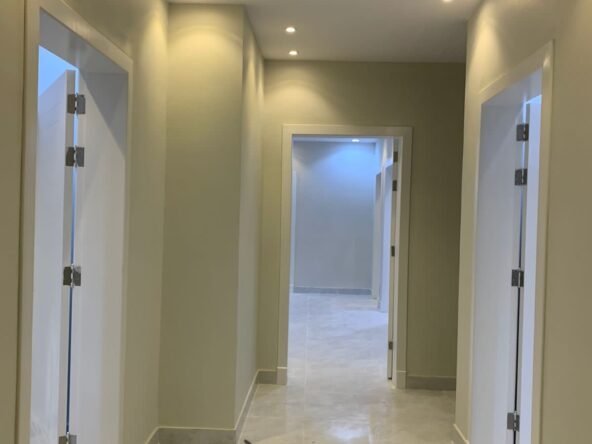 فيلا دور وملحق نظام مودرن جده حي الرياض