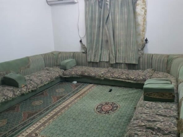 للبيع عماره سكنيه بأبها