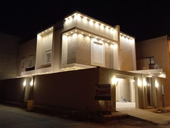 فيلا للبيع زاويه في الخرج