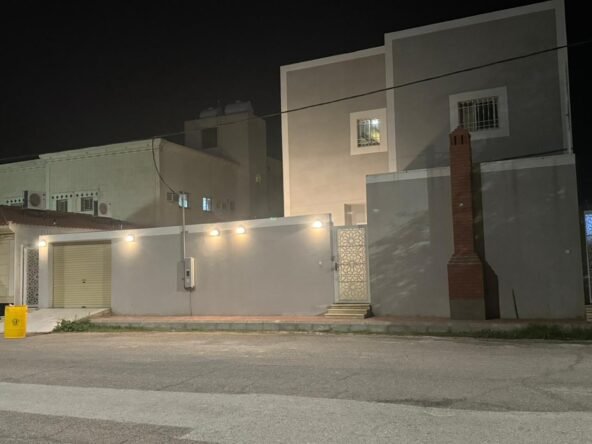 فيلا درج داخلي بالبدايع