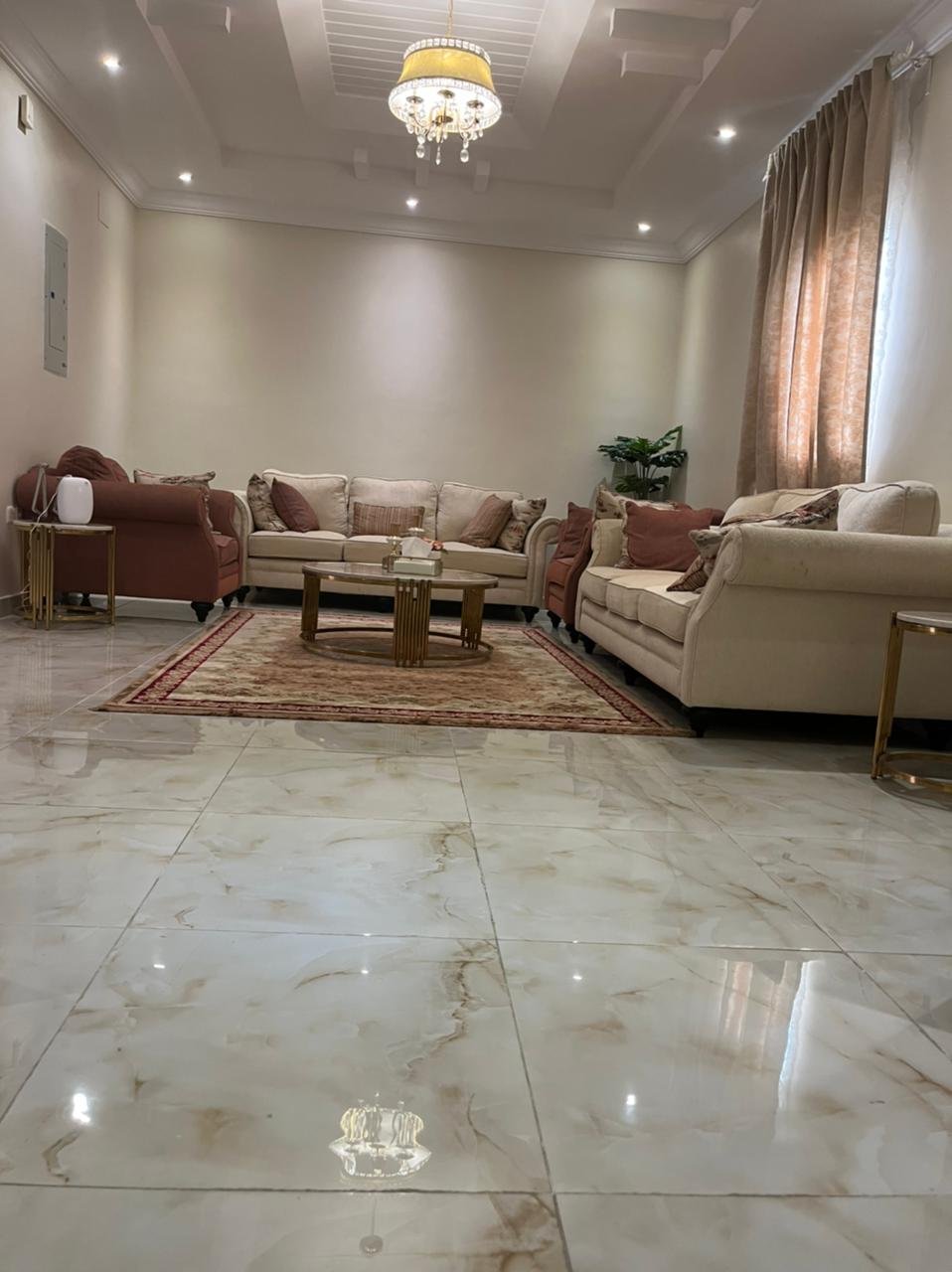 فيلا دورين وملحق بجده حي طيبه