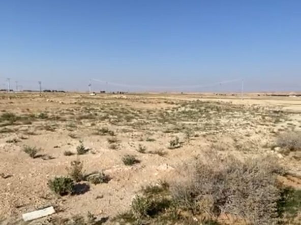 للبيع ارض بعنيزه حي الواحه