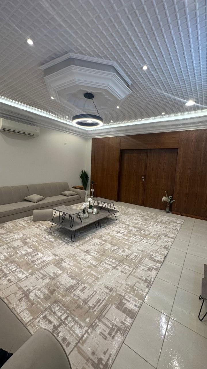 فيلا للبيع بعنيزة حي مربيدة بمساحة 1440 متر – تفاصيل مميزة