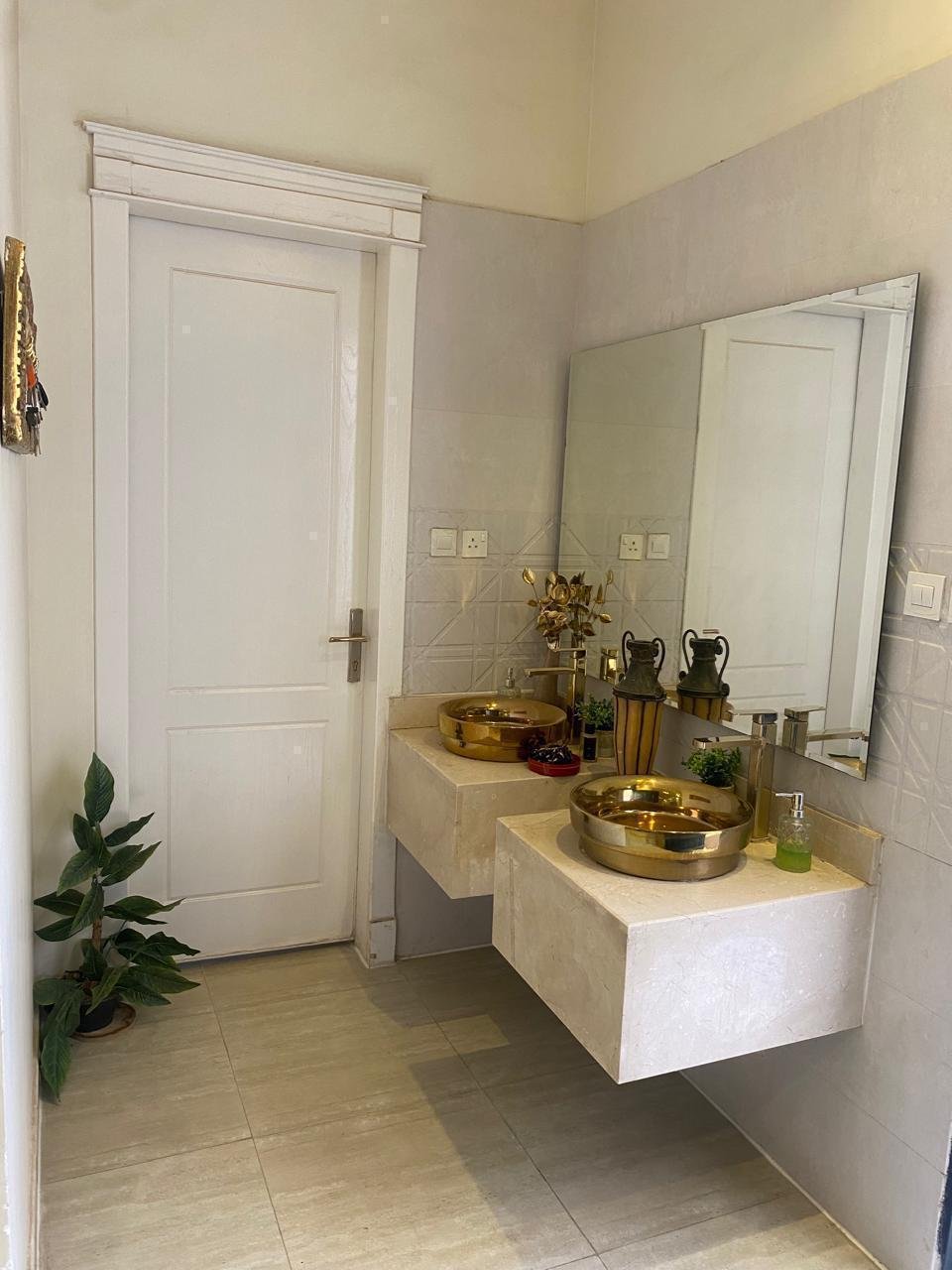 فيلا زاوية بالرياض حي الرمال